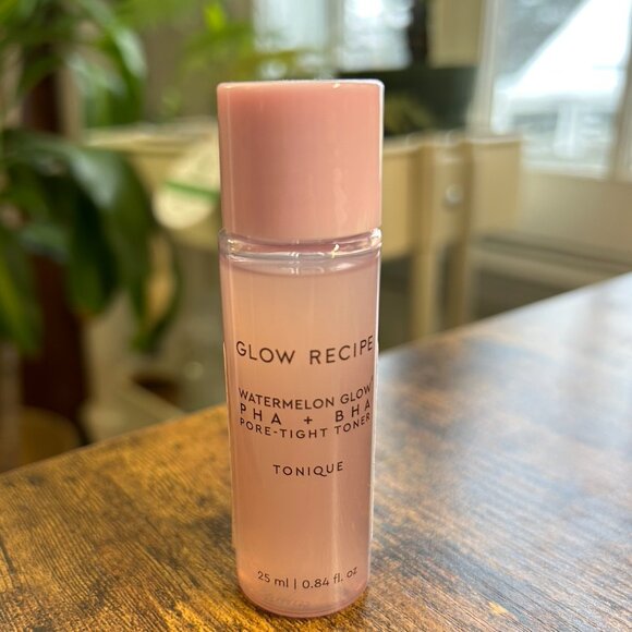 Glow Recipe Watermelon Glow PHA + BHA Pore Tight Toner 25ml Trial Size - Picture 1 of 4